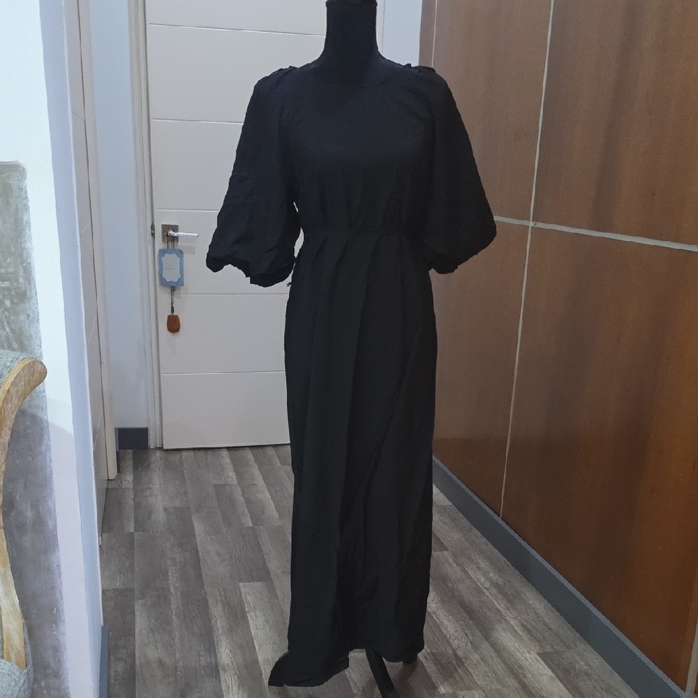 H&M Elegant Black Maxi Dress